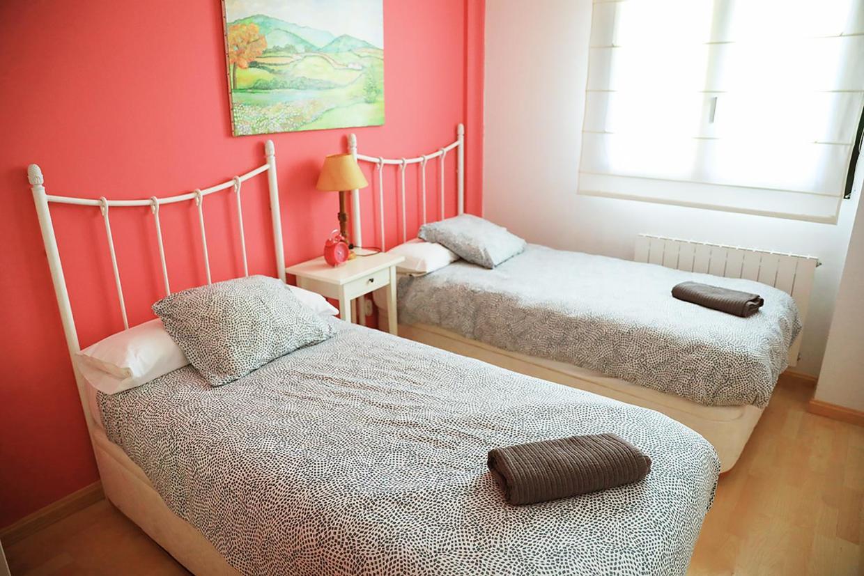 Monteperdido Jaca Apartment Ngoại thất bức ảnh